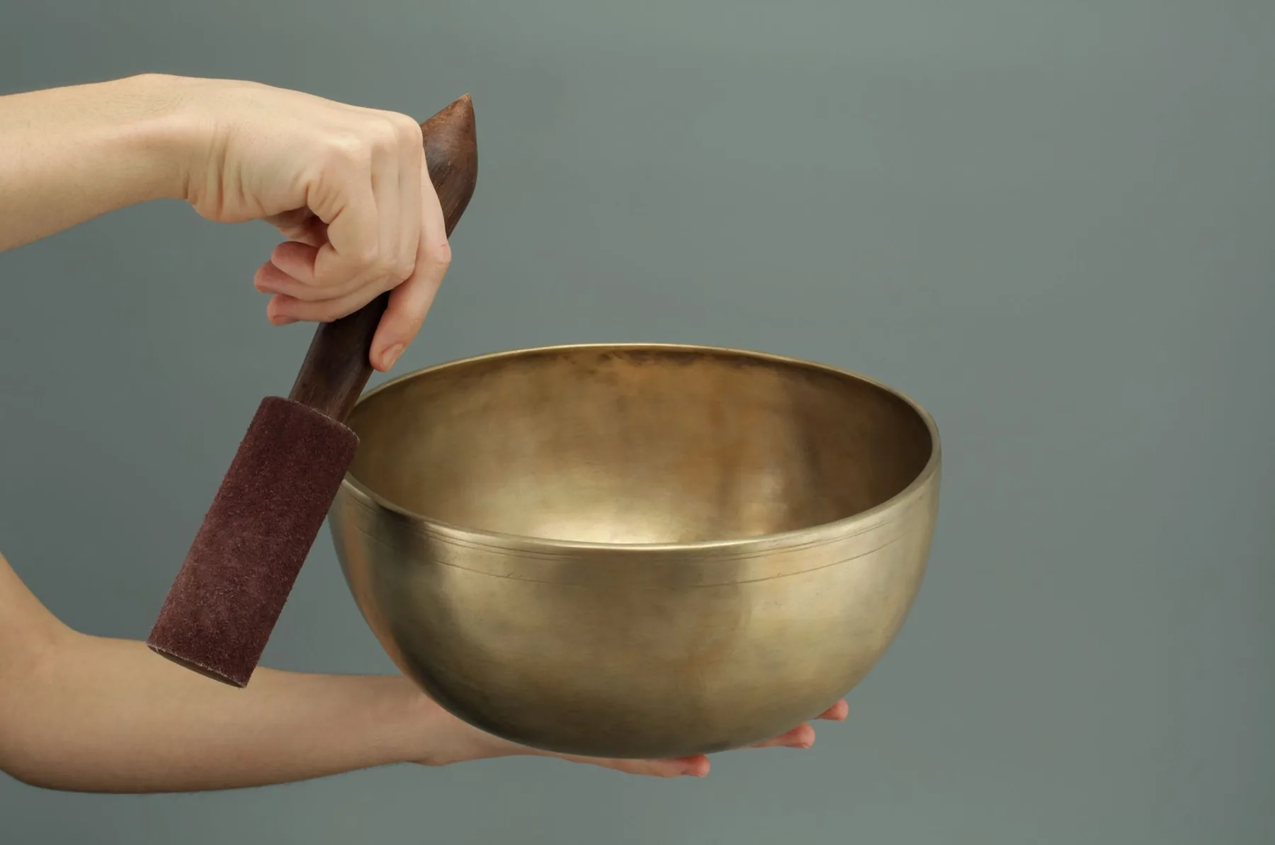 Tibetan bowl with striking mallet Tibetan bowl with striking mallet