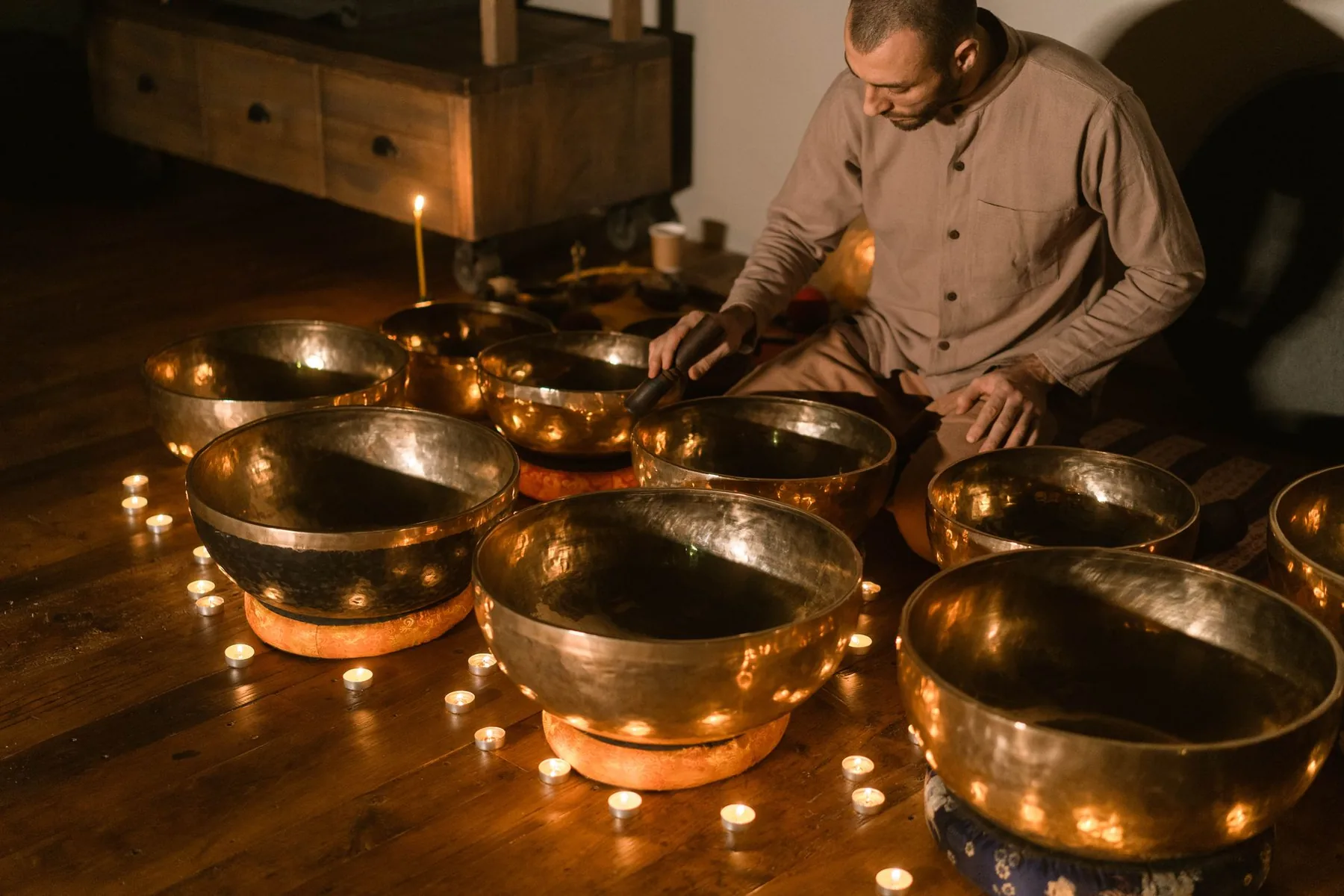 sound session with Tibetan singing bowls
