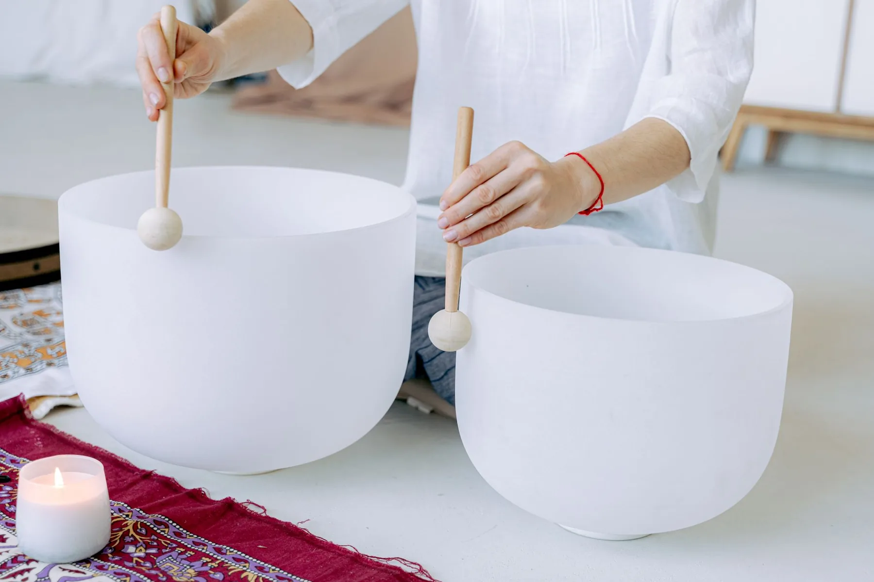 Sound healing with Tibetan bowls Sound healing with Tibetan bowls