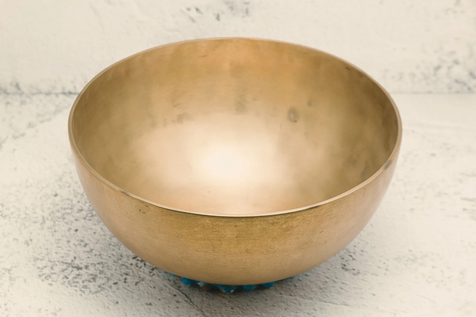 Golden Tibetan meditation bowl Golden Tibetan meditation bowl