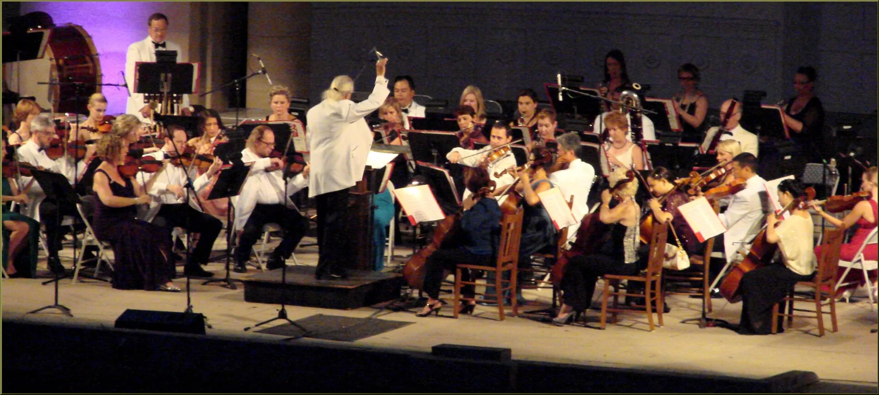 classical orchestra in concert classical orchestra in concert