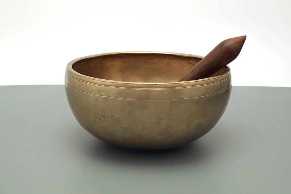 What Are the Benefits of Tibetan Singing Bowls for the Chakras?